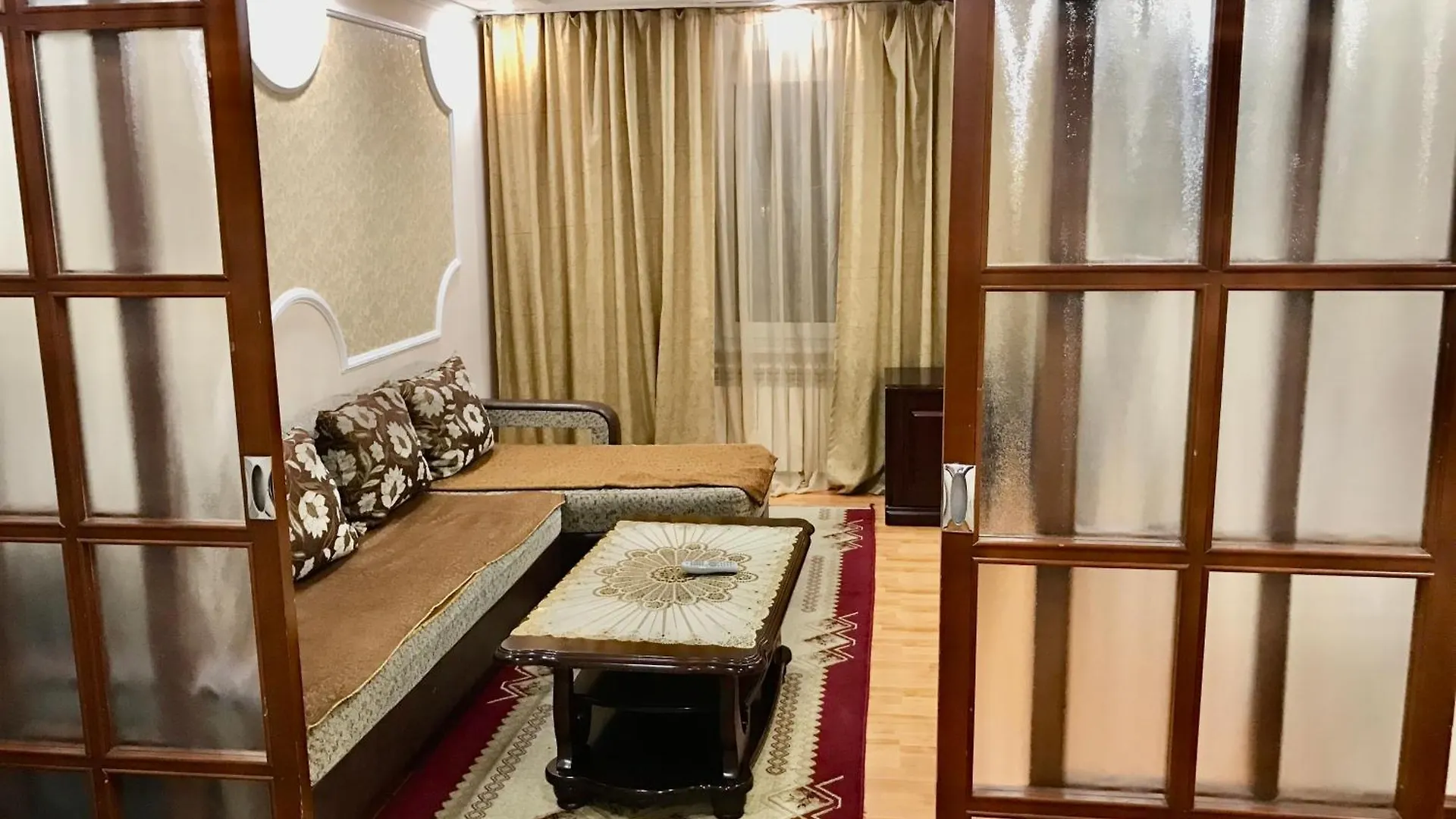 Vip House, Mega Park Apartment Almaty